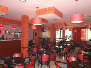 Vand Spatiu Comercial