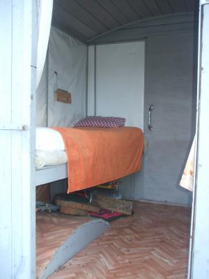 vand foarte avantajos pavilion apicol