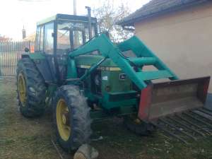 Vand John Deere Cu incarcator frontal 100CP