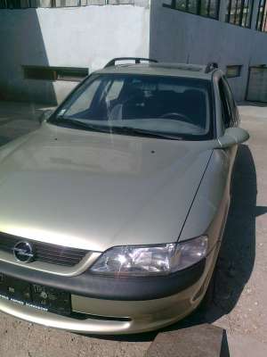 dezmembrez opel vectra 1998.motor 2ooo diesel