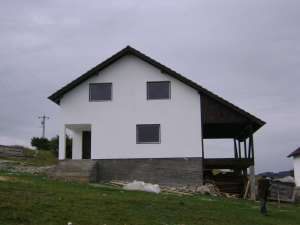 vand casa de vacanta