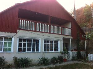 Vand casa cu 3 camere baie si bucatarie in UILEACUL SIMLEULUI
