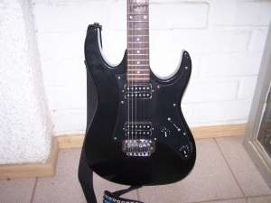 Chitara electronica Ibanez cu Amplificator