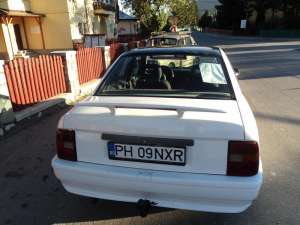 Vand Opel Vectra A. 1993