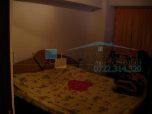 De vanzare 3 camere Delfinului
