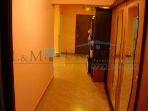 De vanzare 3 camere Delfinului