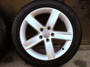 Jante Originale Audi A4 pe 17 Inchi cu anvelope IARNA DUNLOP SP WINTER SPORT 3D
DUNLOP SP WINTER SP