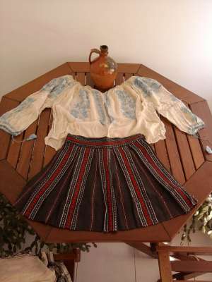 Vand diverse obiecte vechi