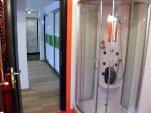 Inchiriez apartament de top 2 camere Mamaia 2012