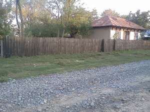 VAND CASA BATRANEASCA IN SMIRNA JUD. IALOMITA 2802 M.P. 27000 LEI tel. 0735.561.747