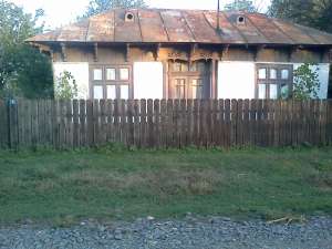 VAND CASA BATRANEASCA IN SMIRNA JUD. IALOMITA 2802 M.P. 27000 LEI tel. 0735.561.747