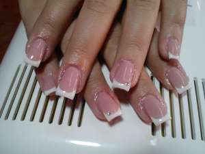 extensii unghii cu gel iasi 
garantie minim 2 saptamanii
geluri de cea mai buna calitate