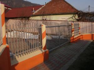 Garduri si porti - Fences and Gates -