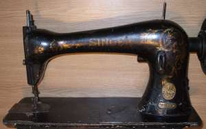 Vand masina de cusut Singer,  model 31K15,  stare de functionare buna