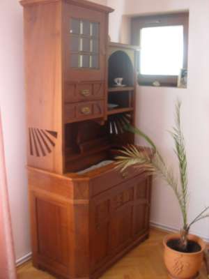 vand mobila veche