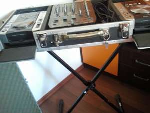 VAND PLAYERE DJ CDJ 200 PIONEER + MIXER +CASE +STANDER