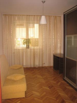 Oferta inchiriere apartament 3 cam