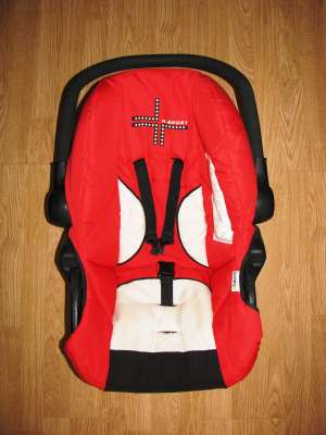 Vand scoica Hauck Sport unisex,  0-13kg,  stare foarte buna!