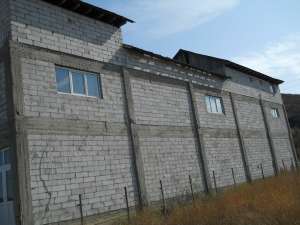 4.	P.F.vand vila la gri jud. Iasi Bariera Tomesti(vizavi de Reprezentanta IVECO