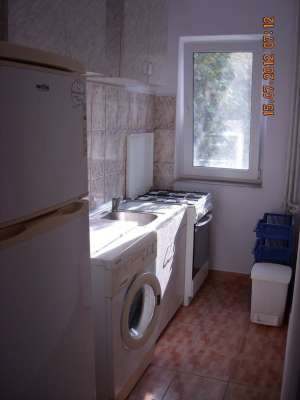 Inchiriez apartament 3 camere Oradea