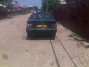 dezmembrez  bmw  sedan 318is