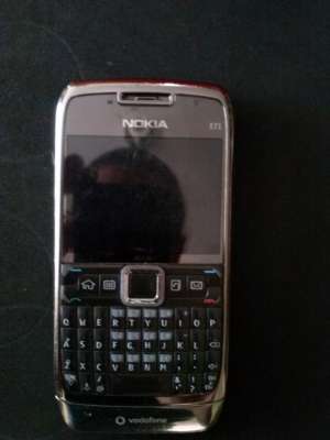 Telefon Nokia E71