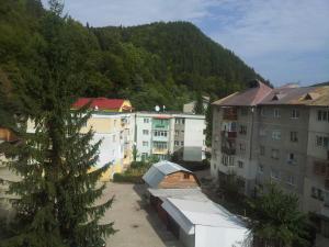 Vand apartament 3 camere