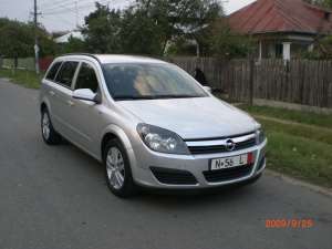 OPEL ASTRA BREAK 1, 9 CDTI 101CP GRI