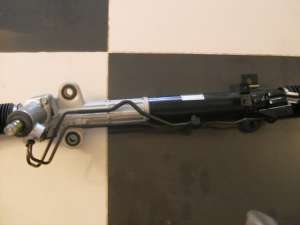 vand caseta de directie hyundai santa fee  noua
