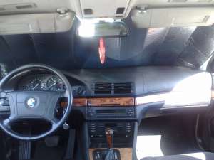 vand bmw 528i