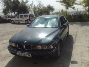 vand bmw 528i