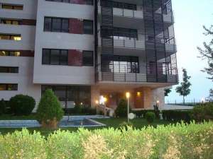 URGENT,  de inchiriat  apartament ,  3 camere  Pipera