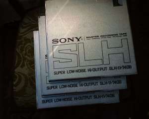 SONY Super-low-noise SLH-11-740B
