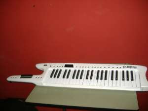 Keyboard Roland AX7 stare ffbuna cu pasul facut