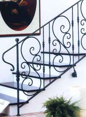 Execut Garduri, Porti, Grilaje, Balustrade Balcoane din Fier Forjat