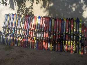 SchiuriCarve si Clapari Snowboard