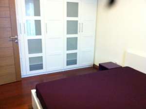 inchiriez apartament 2 camere Cosmopolis