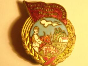 Insigna Fruntas in contractarea si ingrasarea de animale .