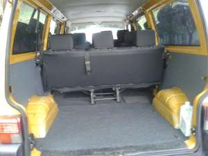 Inchiriez microbuze vw t4