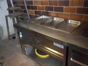 Linie autoservire second hand