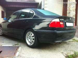 BMW 323 an 2000