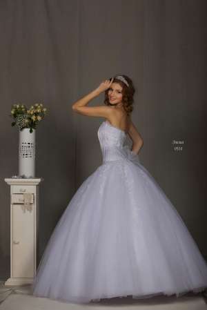 Rochie de mireasa absolut noua la pret accesibil!