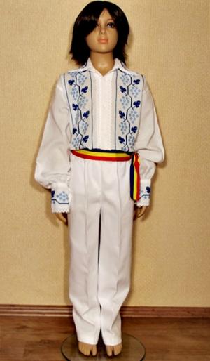 Costume populare baietei
