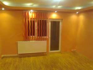 apartament semidecomandat cu inbunatatiri