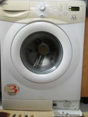vand masina de spalat arctic  BE 800 TA defecta se poate repara sau eventual pentru piese
