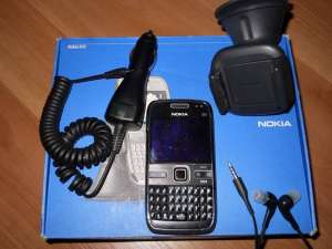 Nokia E72