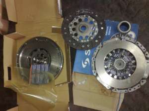 VAND CHIT AMBREAJ NOU PENTRU BMW X3 2005 150 CP