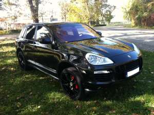 -PORSCHE CAYENNE TURBO PAKET SPORT DESIGN-