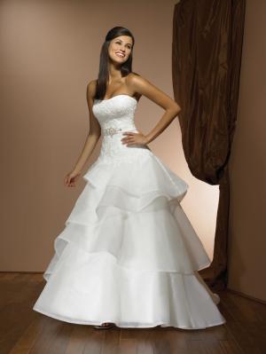 rochie mireasa Maggie Sottero de inchiriat