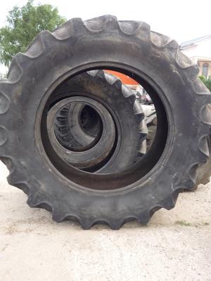 Anvelopa 420/85 R34 BKT